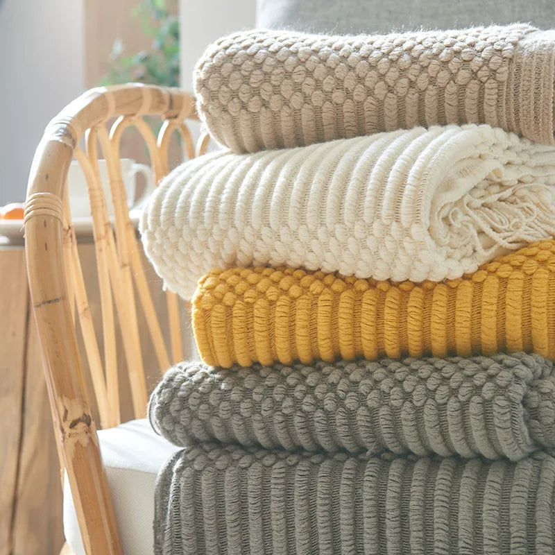 Chunky Knit Throw Blanket with Tassels — Soft Acrylic Farmhouse Blanket for Sofa & Bed — product photo