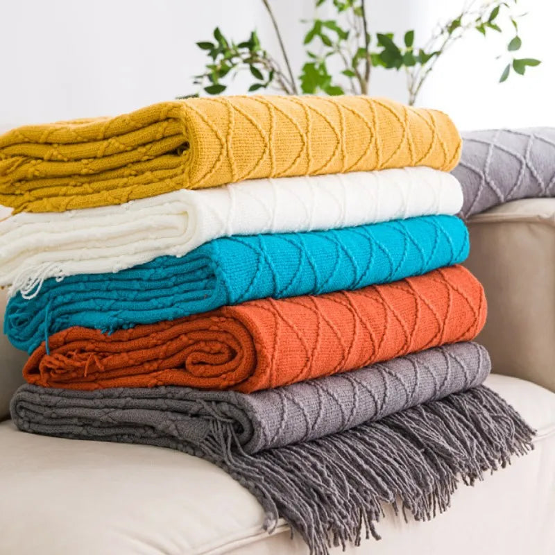 Chunky Knit Throw Blanket with Tassels — Soft Acrylic Farmhouse Blanket for Sofa & Bed — product photo